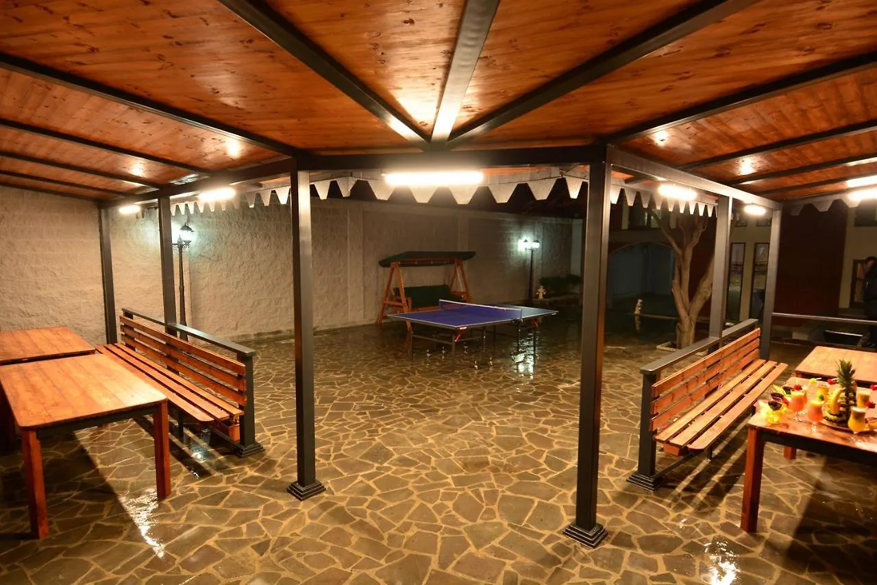Granada Hotel And Restaurant ティビリシ グルジア