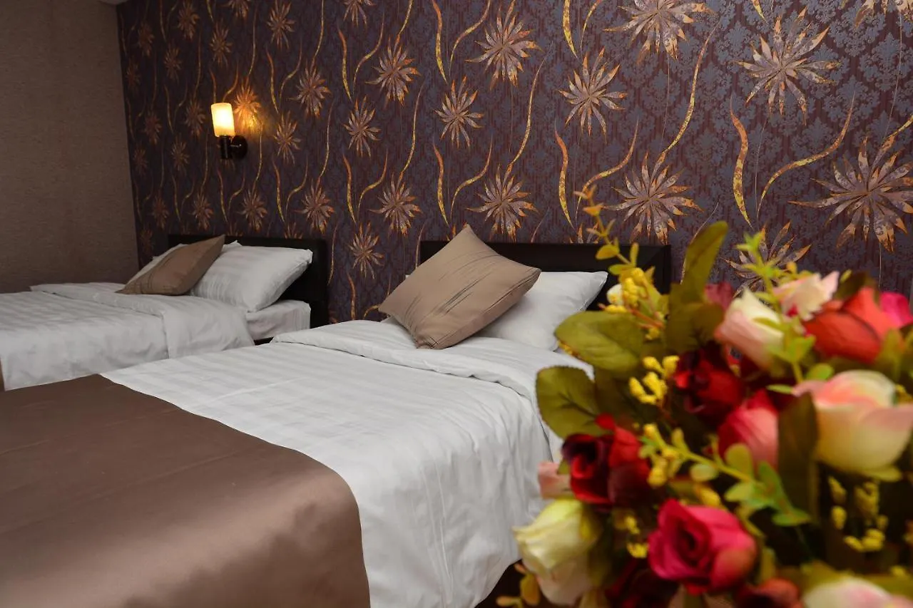 Granada Hotel And Restaurant ティビリシ