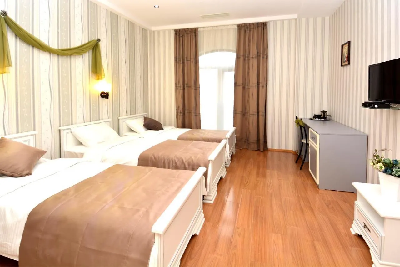 Granada Hotel And Restaurant ティビリシ